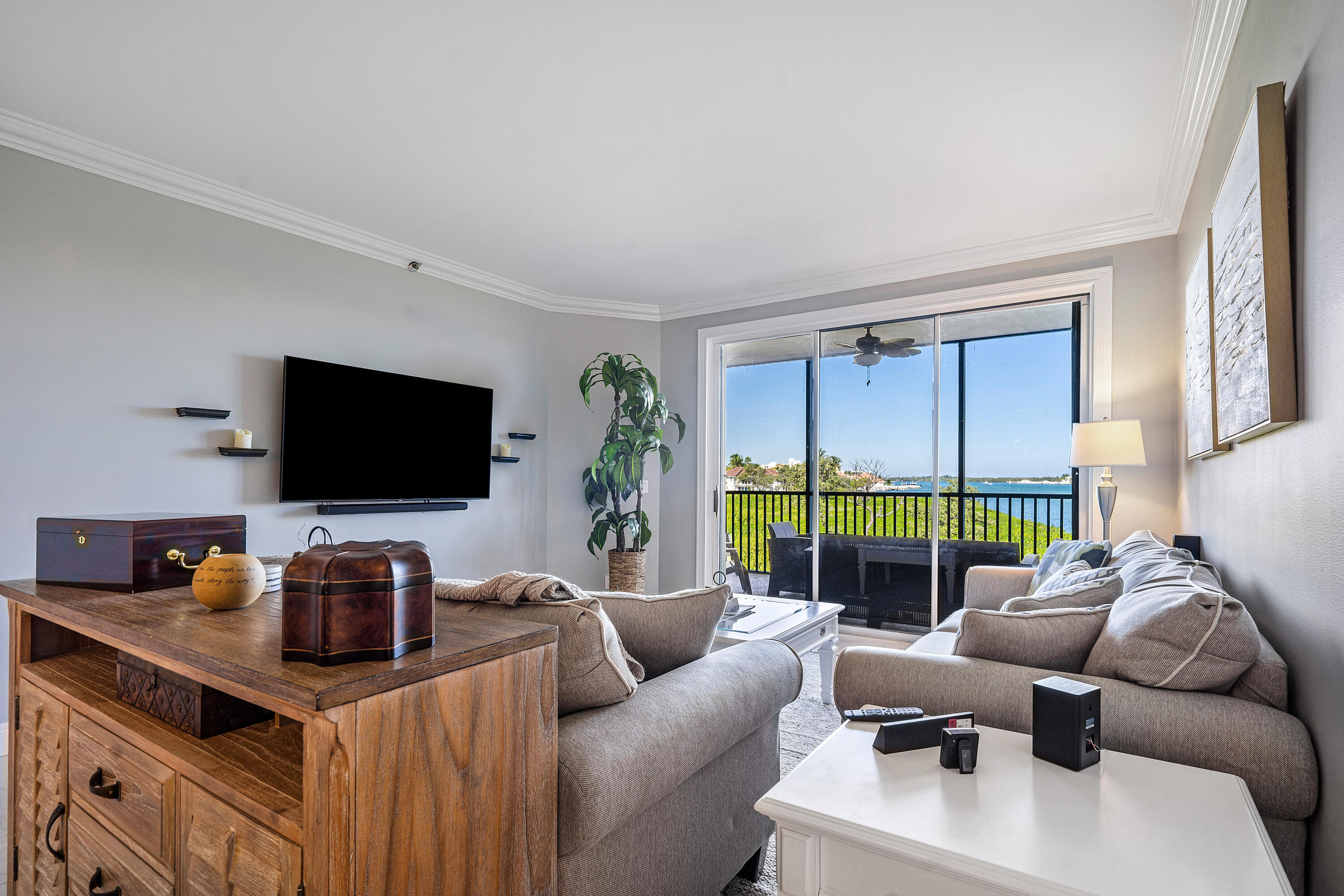 TEQUESTA COVE CONDO - Residential