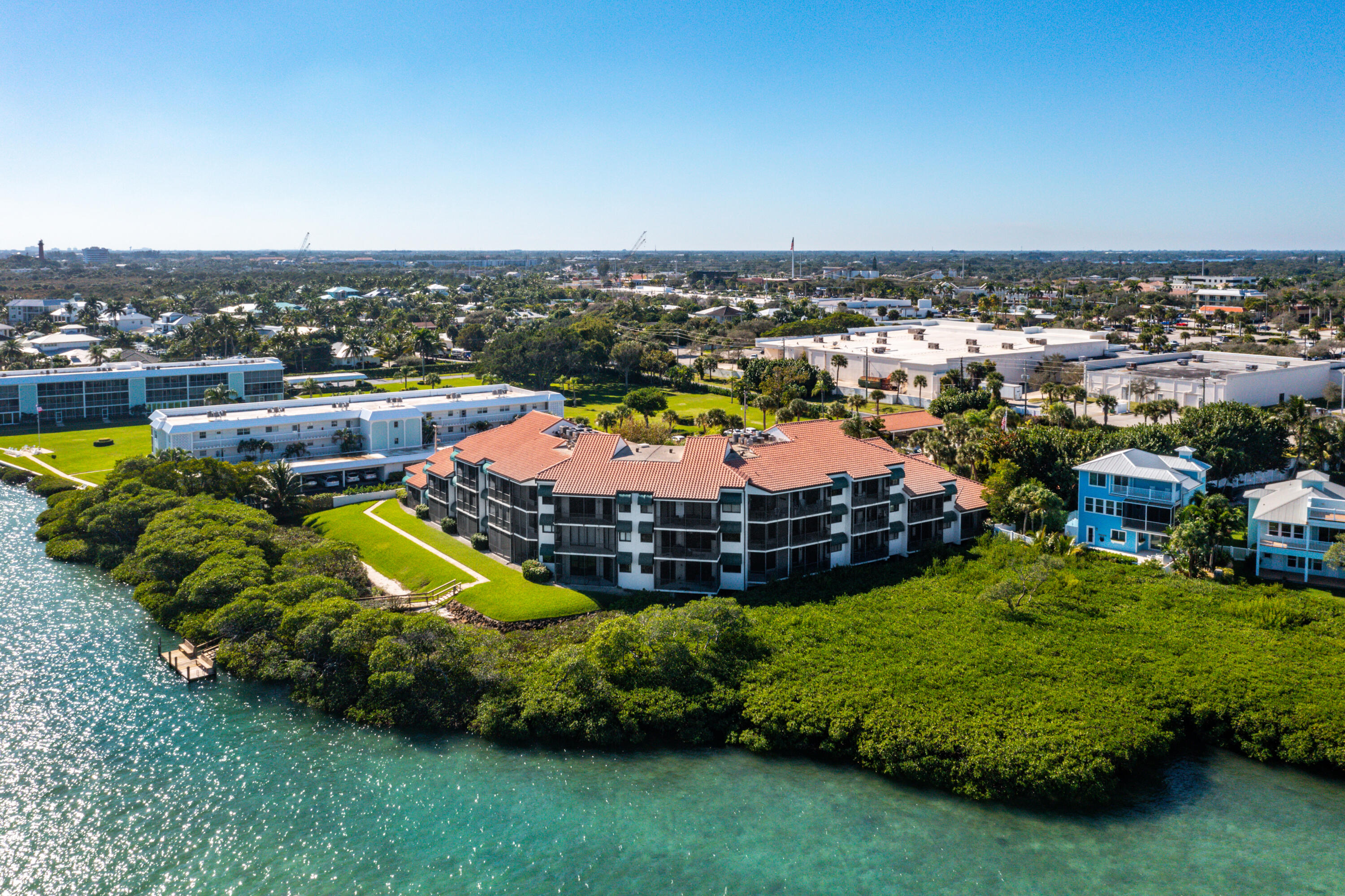 TEQUESTA COVE CONDO - Residential