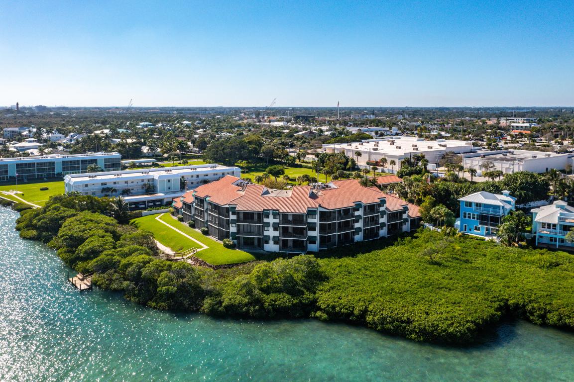 TEQUESTA COVE CONDO - Residential