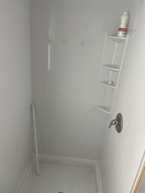 Royal Poinciana - Residential Lease