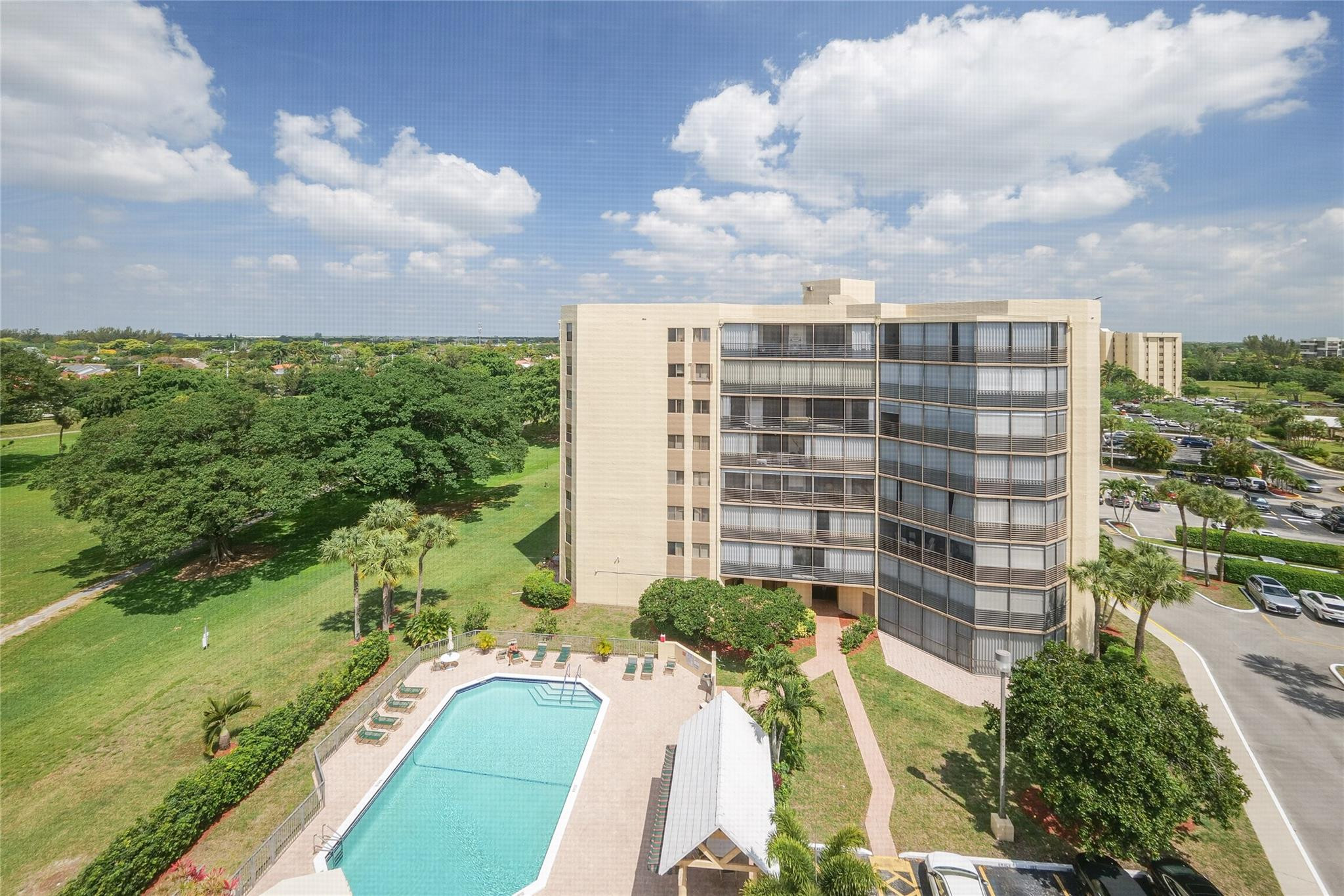 ENVIRON TOWERS - Residential