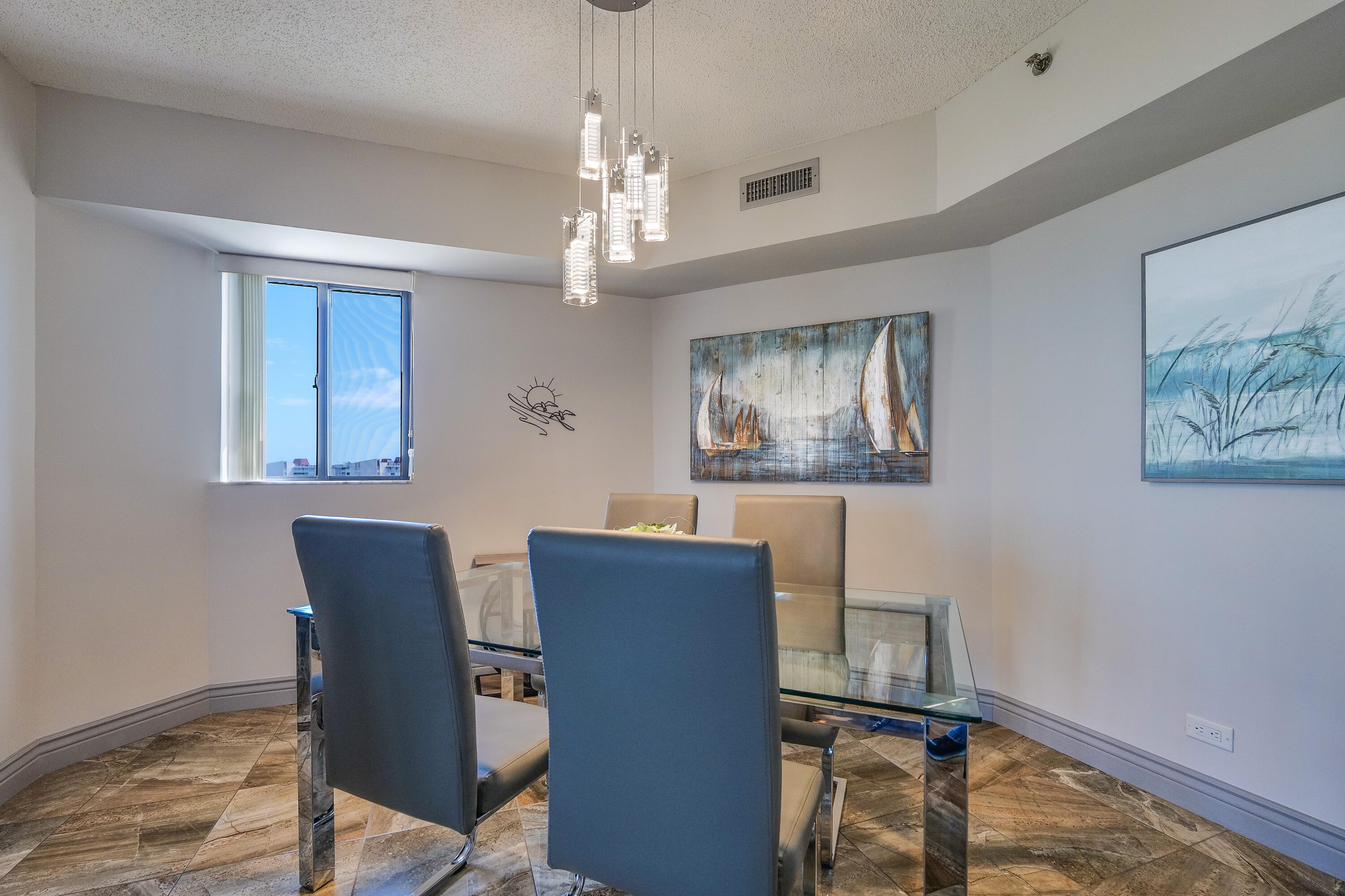 ENVIRON TOWERS - Residential