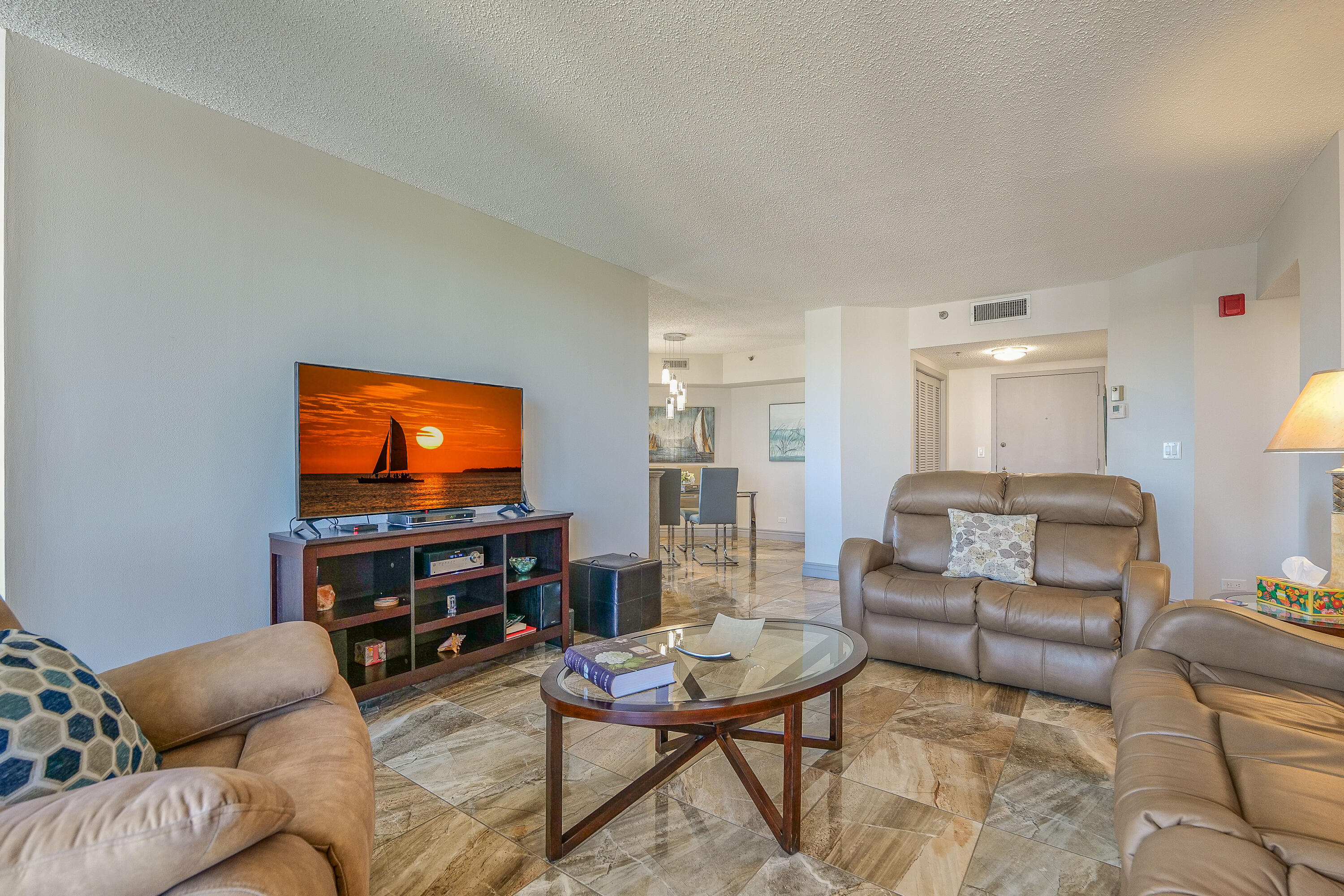 ENVIRON TOWERS - Residential