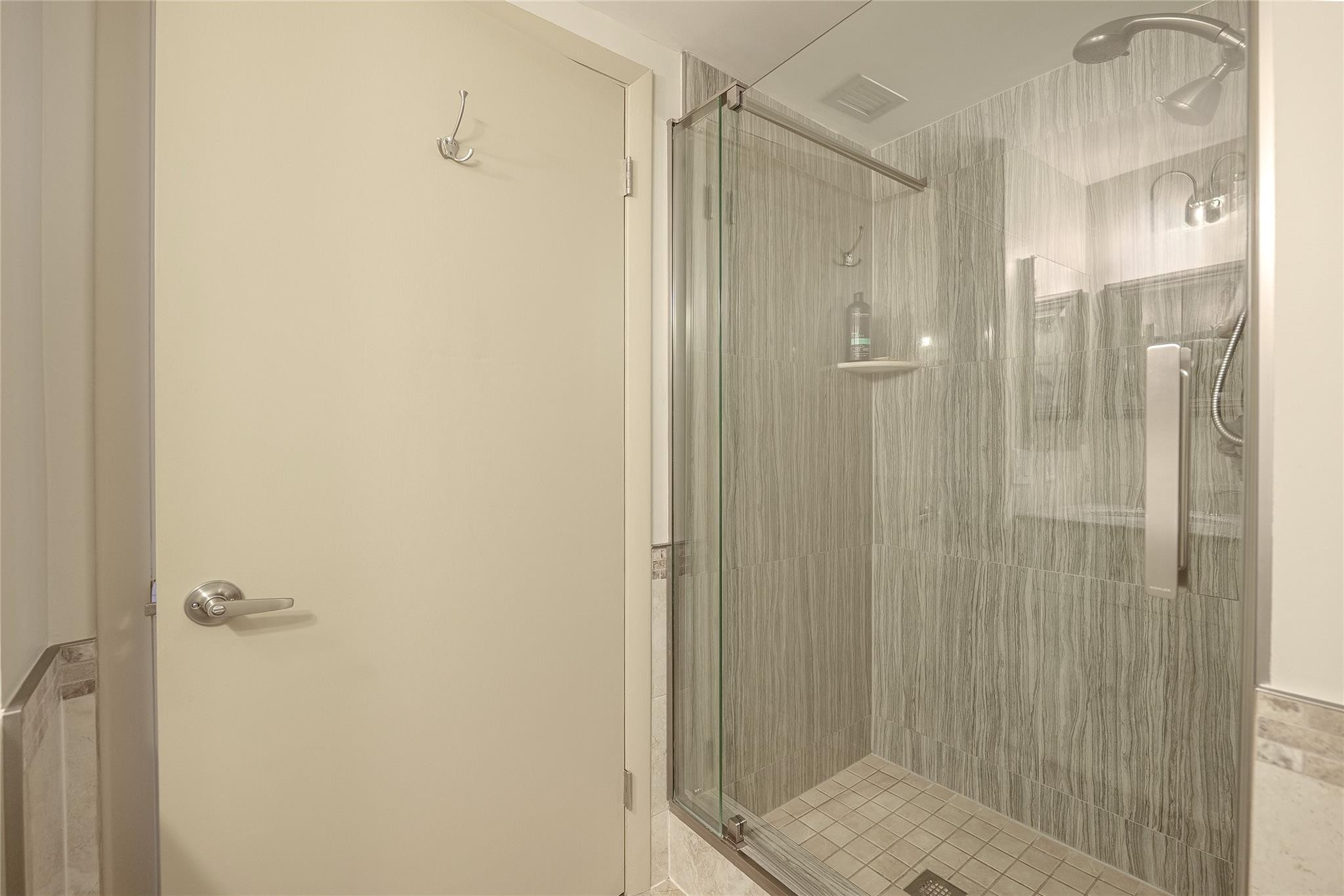 ENVIRON TOWERS - Residential