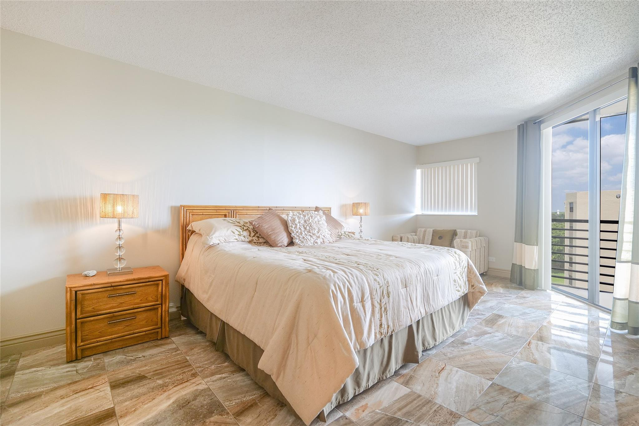 ENVIRON TOWERS - Residential