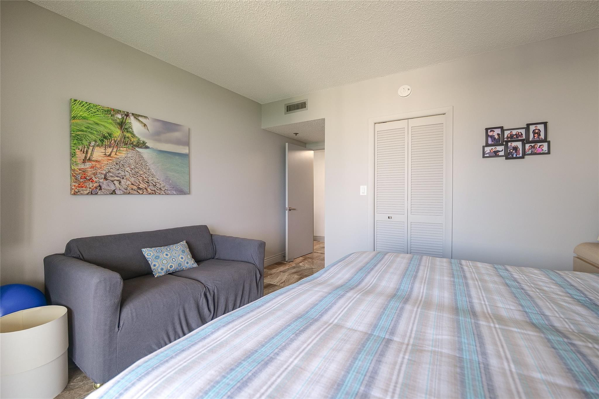 ENVIRON TOWERS - Residential