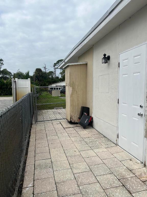 Mulholland - Residential