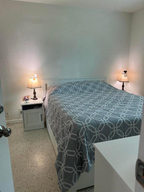 Mulholland - Residential