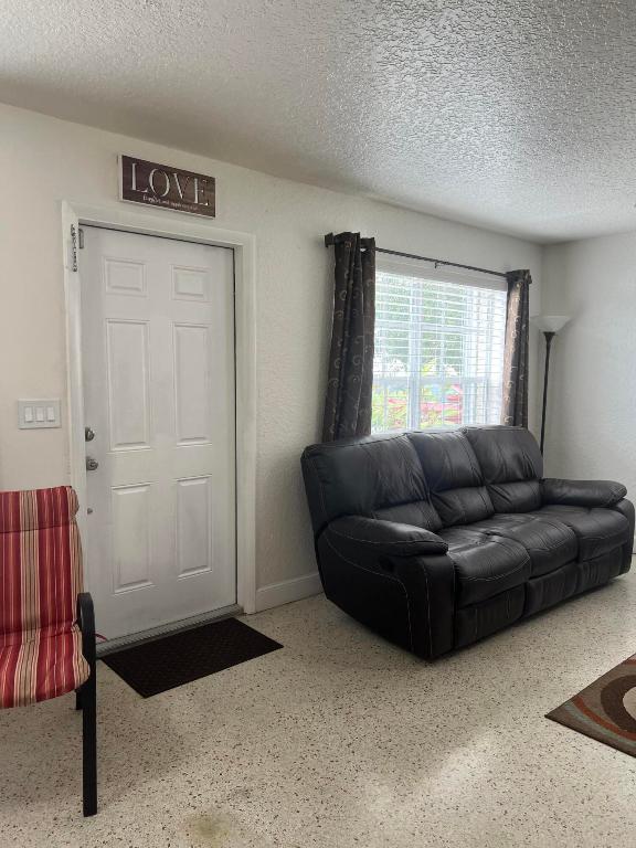 Mulholland - Residential