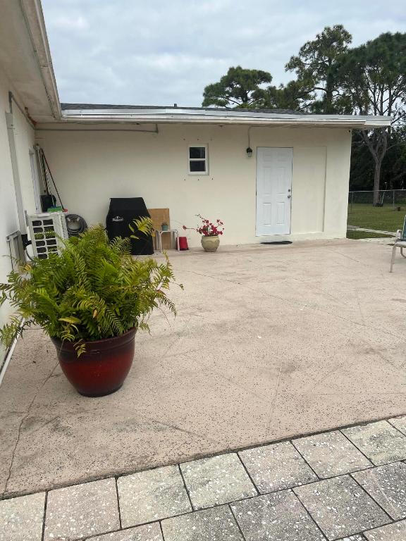 Mulholland - Residential