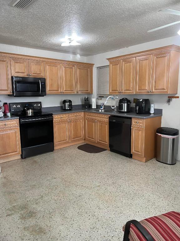 Mulholland - Residential