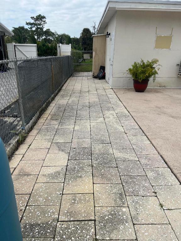 Mulholland - Residential