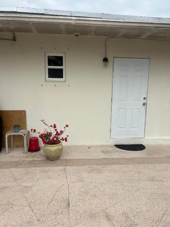 Mulholland - Residential