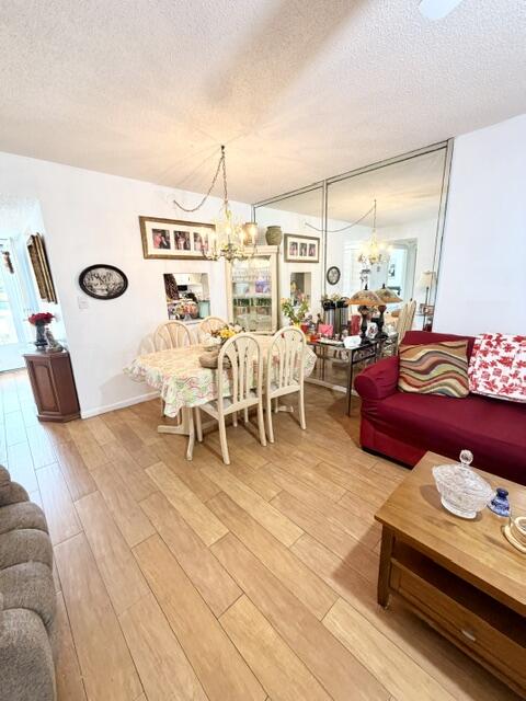 NATURA CONDO NO 4 - Residential