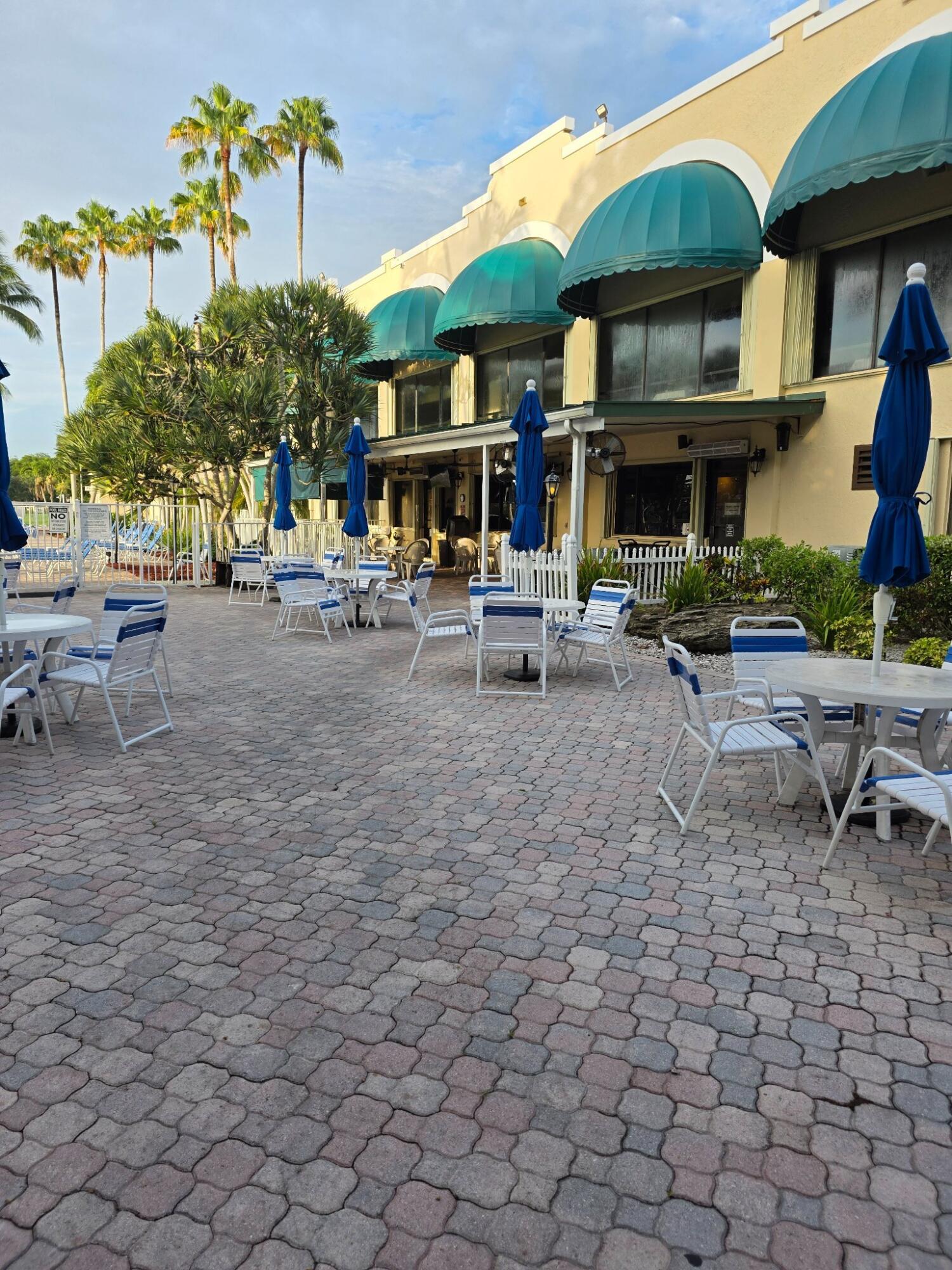 TRACT M-2 PLAT - Residential