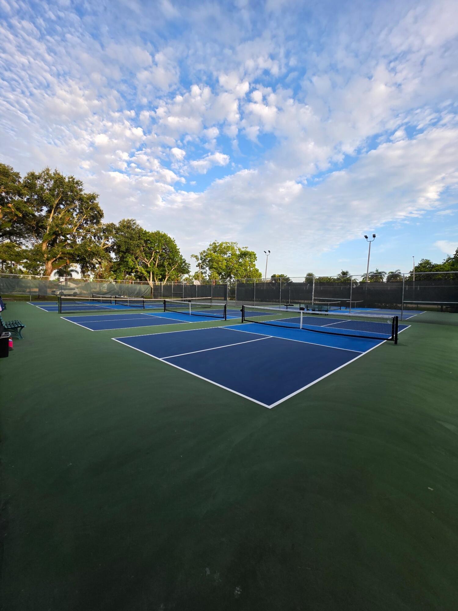 TRACT M-2 PLAT - Residential