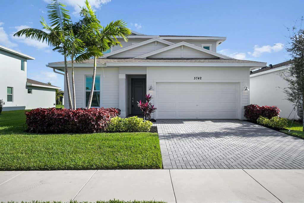 Photo of 5742 Graceful Way, Delray Beach, FL 33484 (MLS # B26058485)