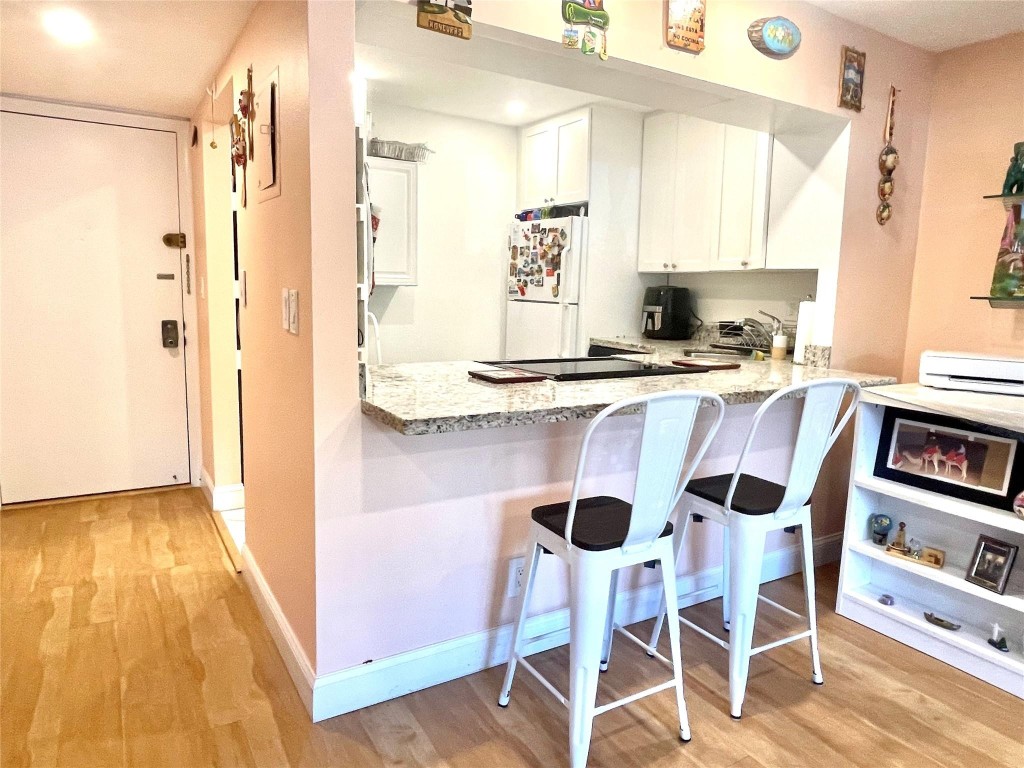 Oakbrook Village - Residential
