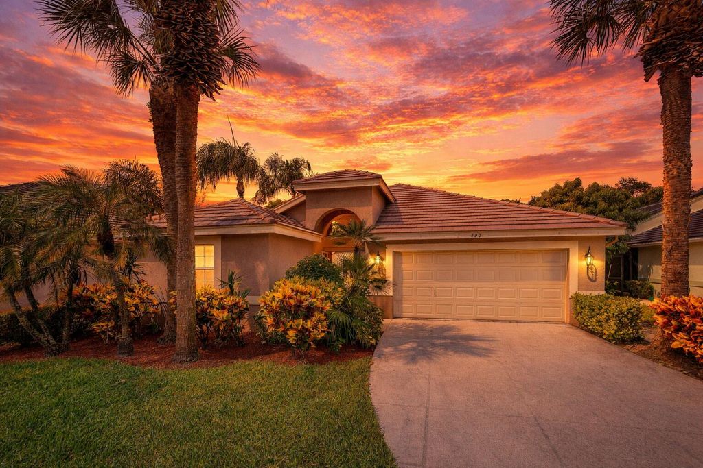 Photo of 790 Clearbrook Park Circle, Delray Beach, FL 33445 (MLS # R11123680)