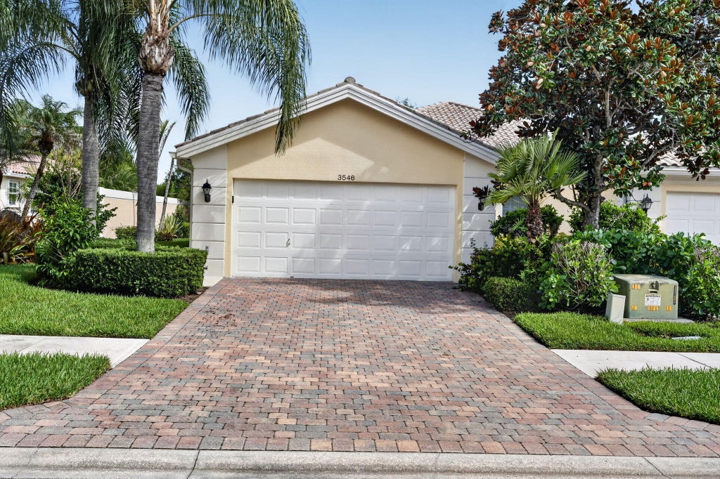 Photo of 3546 SE Glacier Terrace, Hobe Sound, FL 33455 (MLS # B26050410)