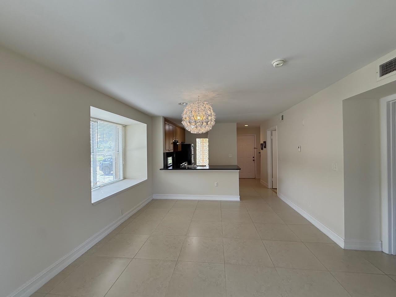 PALM LAKE CONDO - Residential Lease