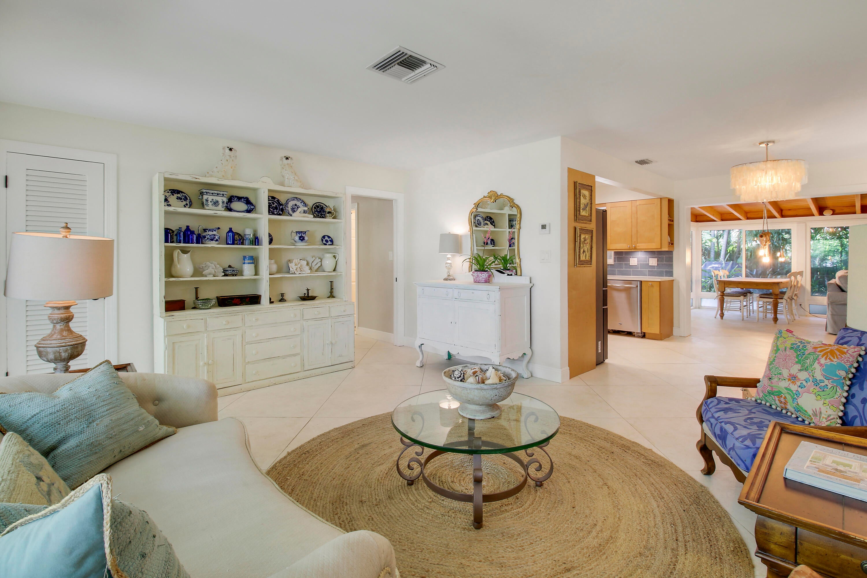 528 Driftwood Road