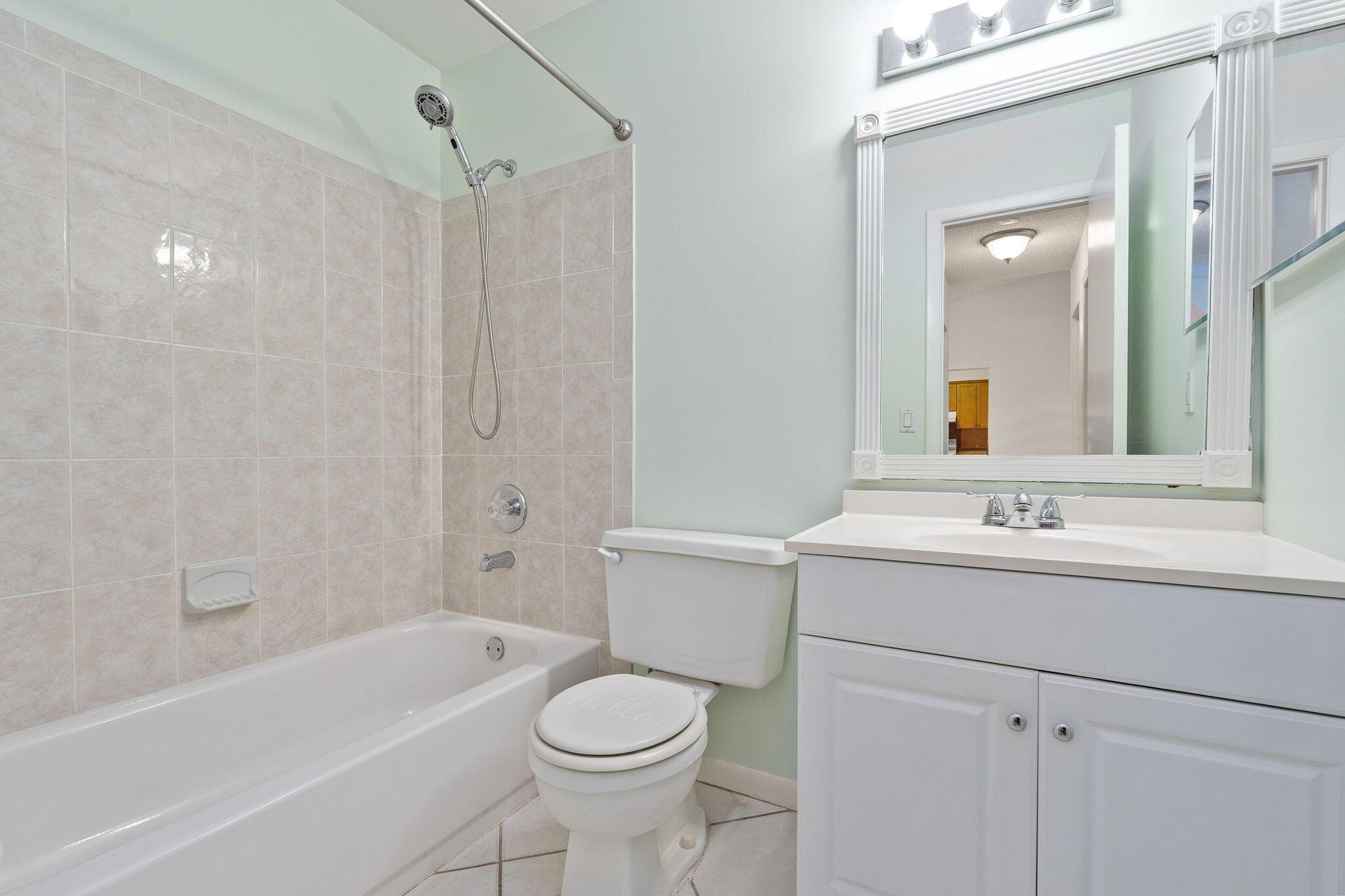 JUPITER VILLAGE TOWNHOMES - Residential