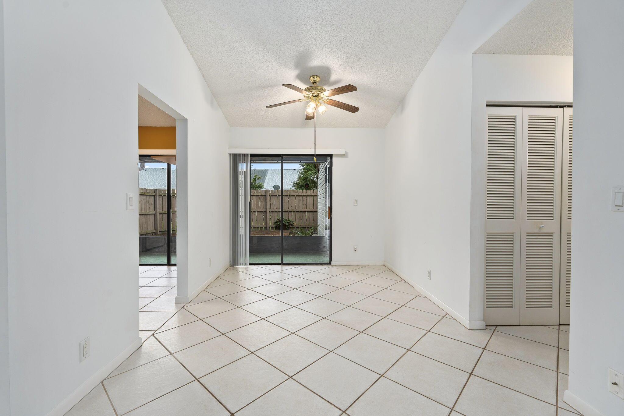 JUPITER VILLAGE TOWNHOMES - Residential