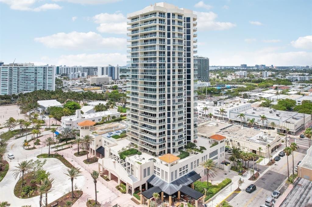 ST TROPEZ OCEAN - Residential