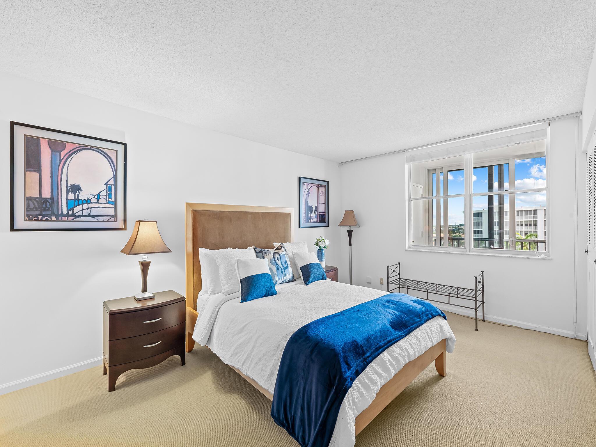 SEAGATE OF HIGHLAND CONDO - Residential