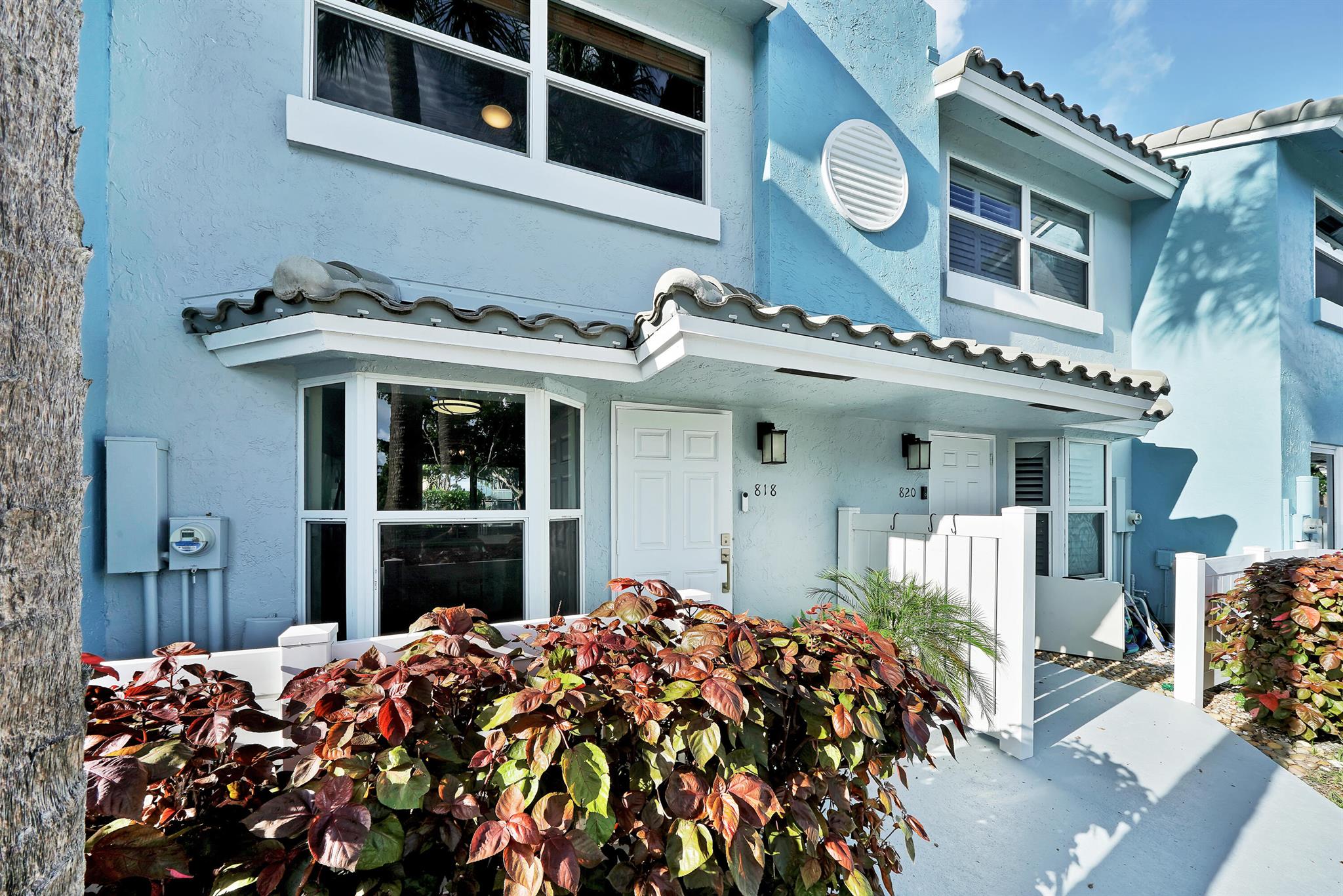 Welcome to your dream home at 818 Jeffrey Street, Boca Raton, FL 33487! This charming 2-bedroom, 2.5-bath townhome is nestled in the highly sought-after gated community of Boca Quay, offering the perfect blend of privacy and convenience. Community Highlights: Boca Quay is a serene, well-maintained community that provides a peaceful oasis in the heart of Boca Raton. Enjoy the beautiful landscaping, tranquil waterways, and a friendly atmosphere. The community features: Gated Security: Peace of mind with 24-hour security for residents.Swimming Pool: A refreshing spot to relax and socialize with neighbors.Paths: Ideal for morning strolls or evening jogs along scenic routes.Activities and Amenities Ne