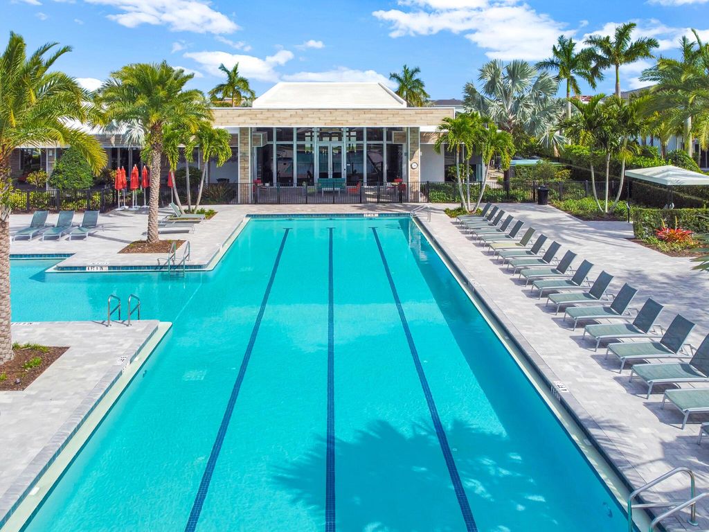 Photo of 8106 Hobbes Way, Palm Beach Gardens, FL 33418 (MLS # R11021306)