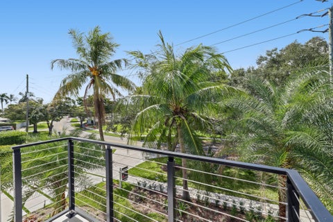 Tiny photo for 4730 NE 22ND Avenue, Lighthouse Point, FL 33064 (MLS # B26086908)