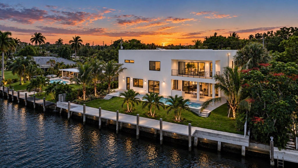 Photo of 4730 NE 22ND Avenue, Lighthouse Point, FL 33064 (MLS # B26086908)
