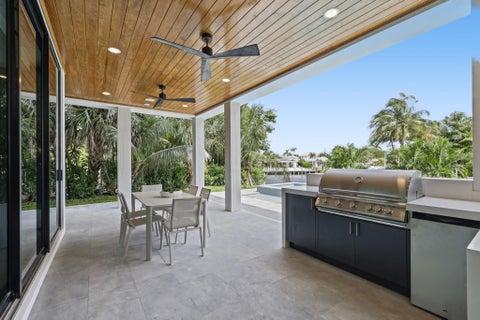 Tiny photo for 4730 NE 22ND Avenue, Lighthouse Point, FL 33064 (MLS # B26086908)