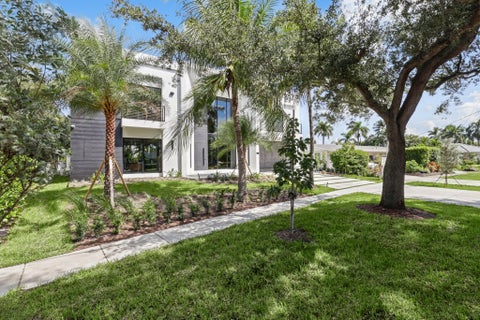 Tiny photo for 4730 NE 22ND Avenue, Lighthouse Point, FL 33064 (MLS # B26086908)