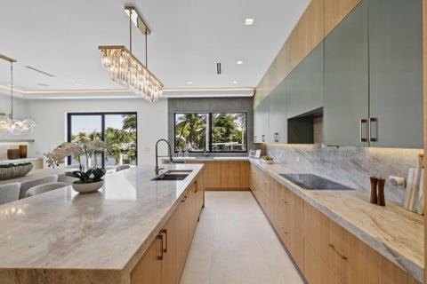 Tiny photo for 4730 NE 22ND Avenue, Lighthouse Point, FL 33064 (MLS # B26086908)