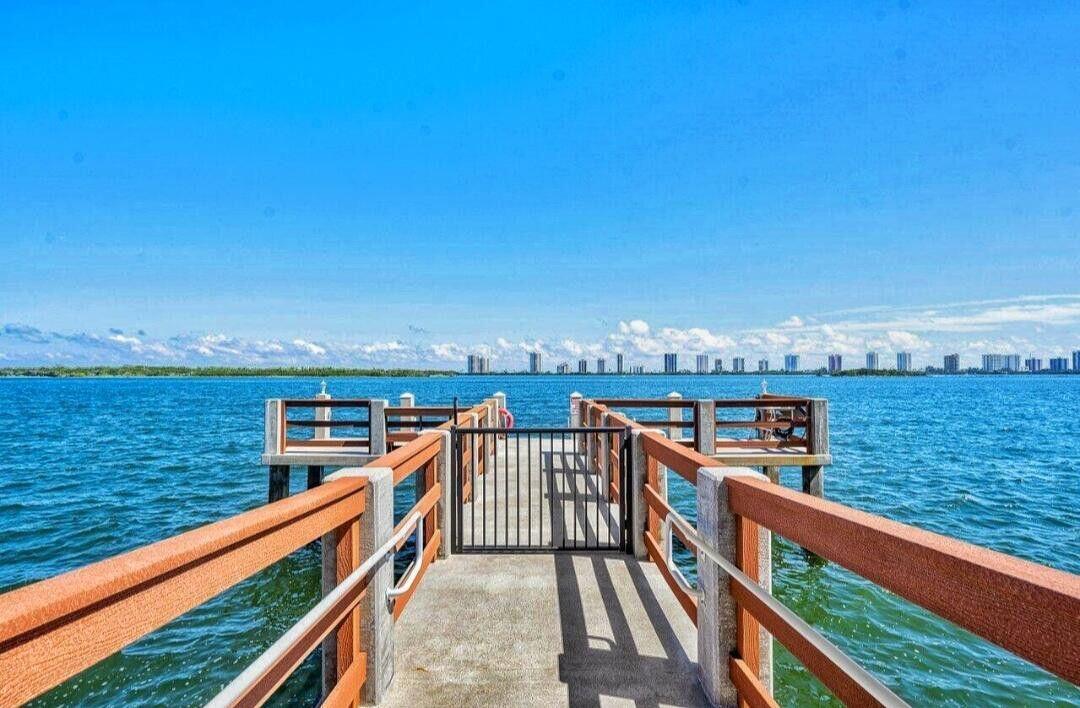 PARADISE HARBOUR CONDO - Residential