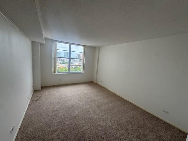 Winston Towers - Residential