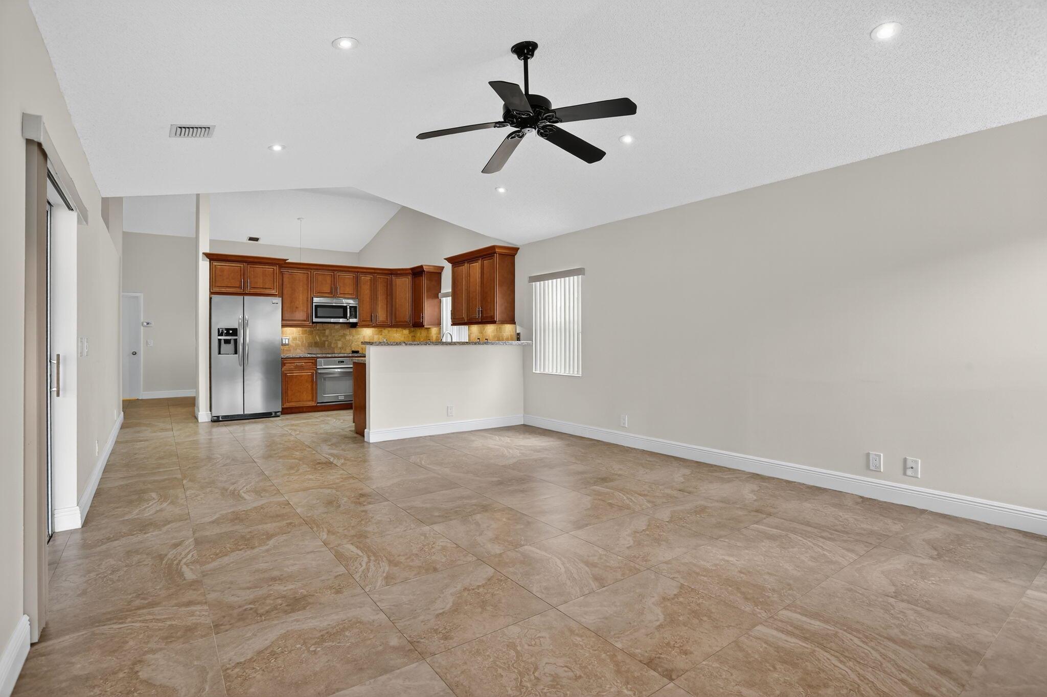 PARKWOOD VI - Residential