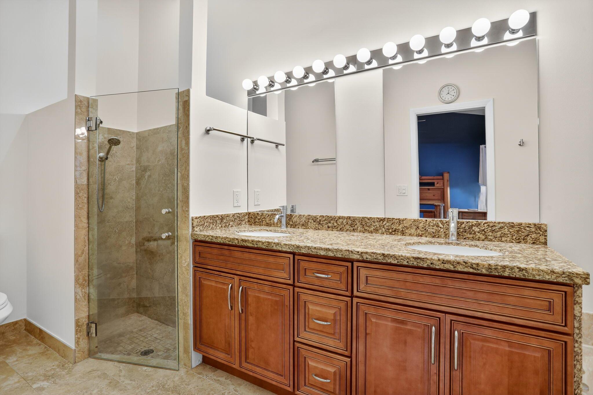 PARKWOOD VI - Residential