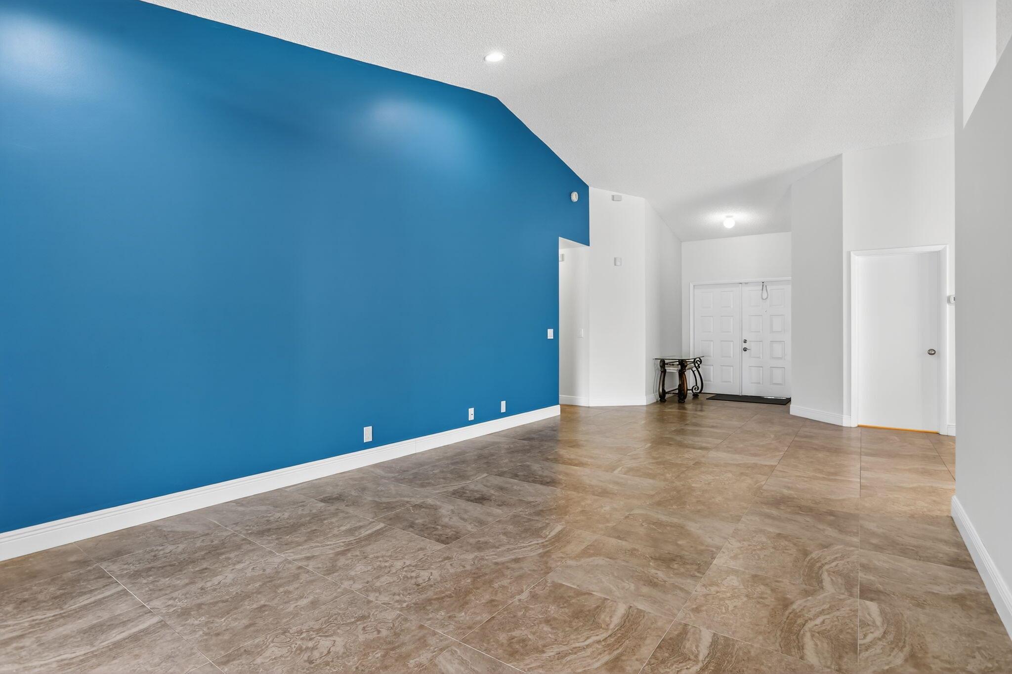 PARKWOOD VI - Residential
