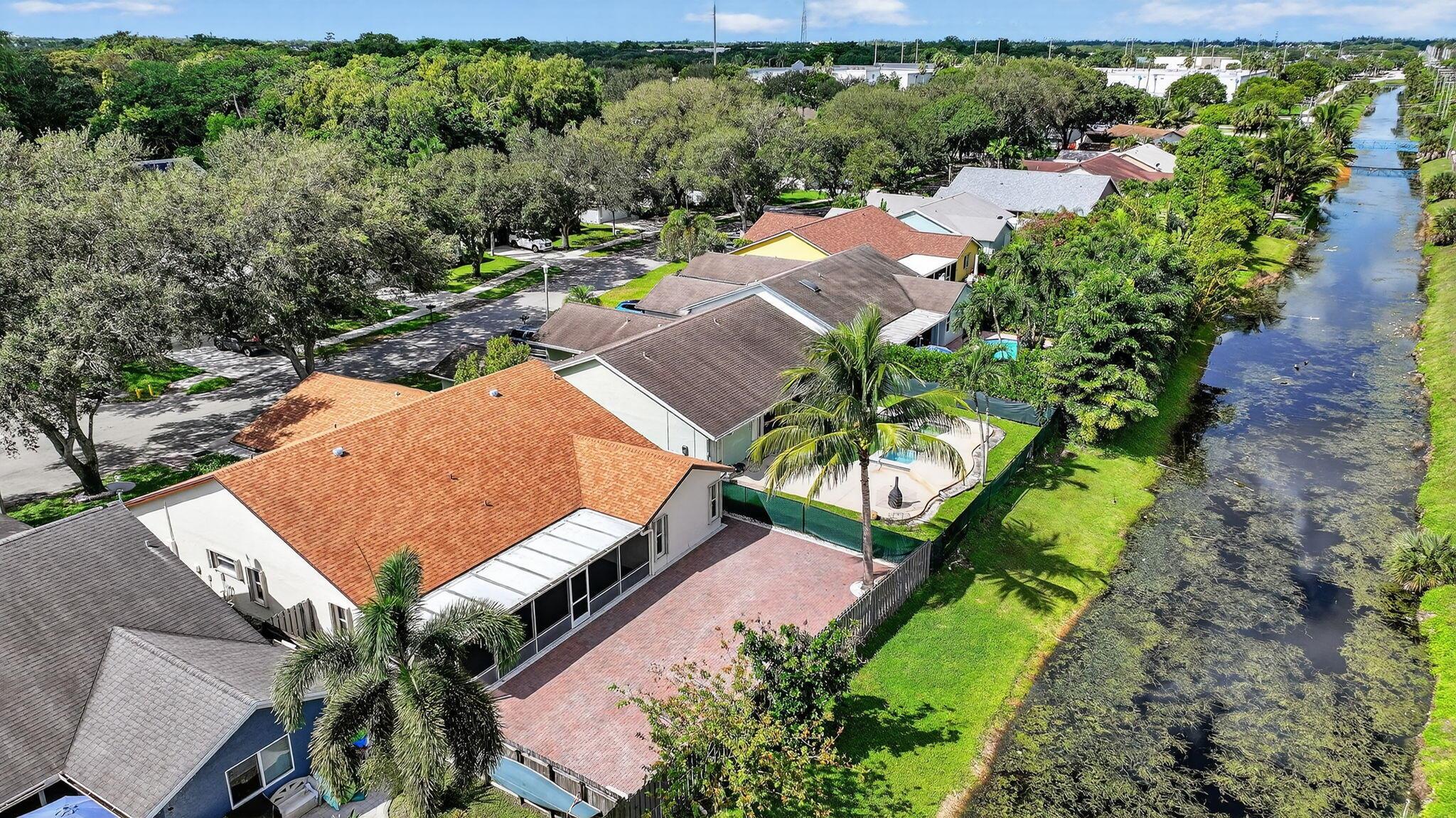 PARKWOOD VI - Residential