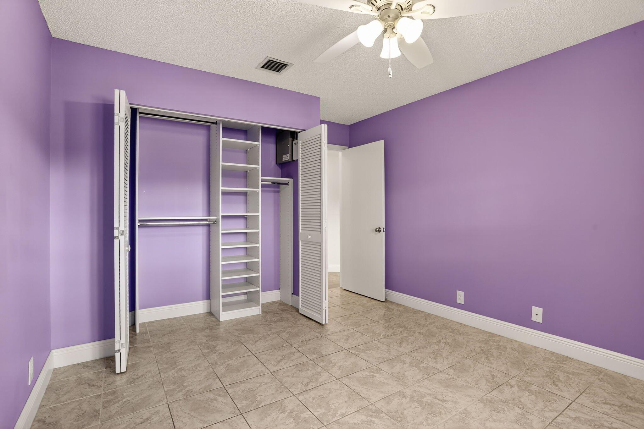 PARKWOOD VI - Residential