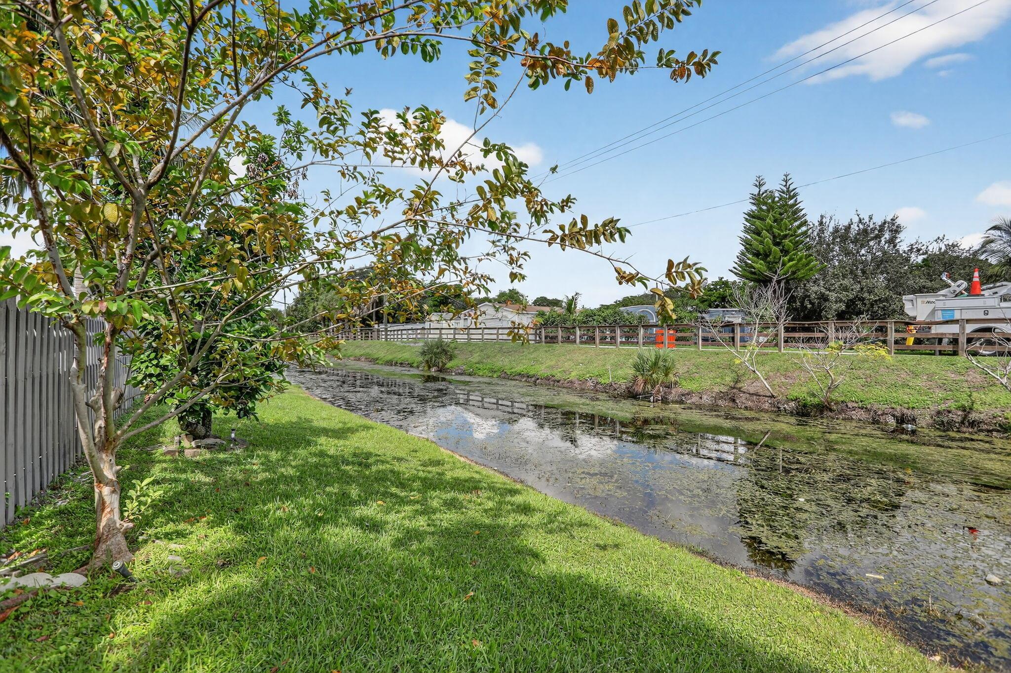 PARKWOOD VI - Residential