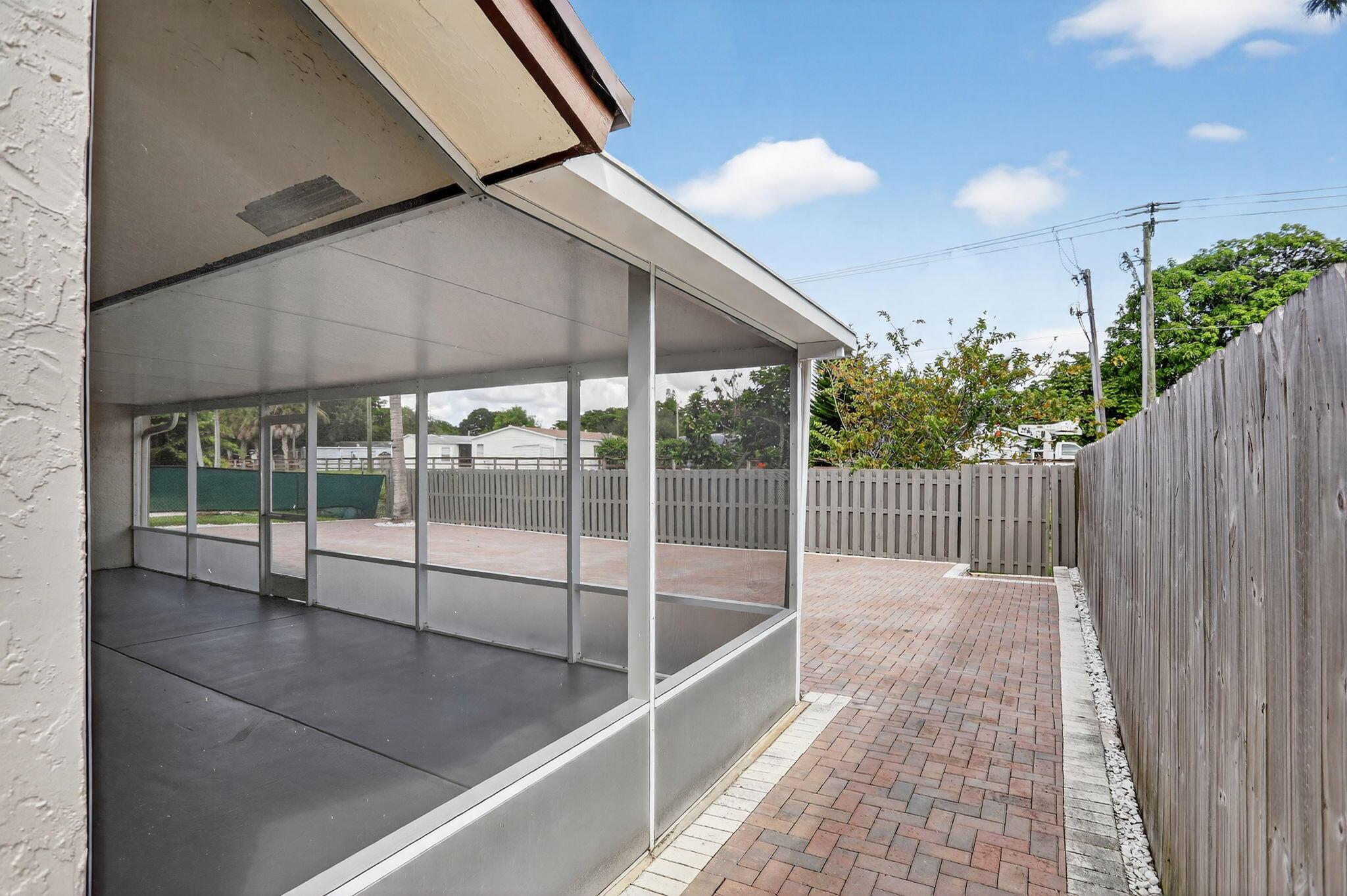 PARKWOOD VI - Residential