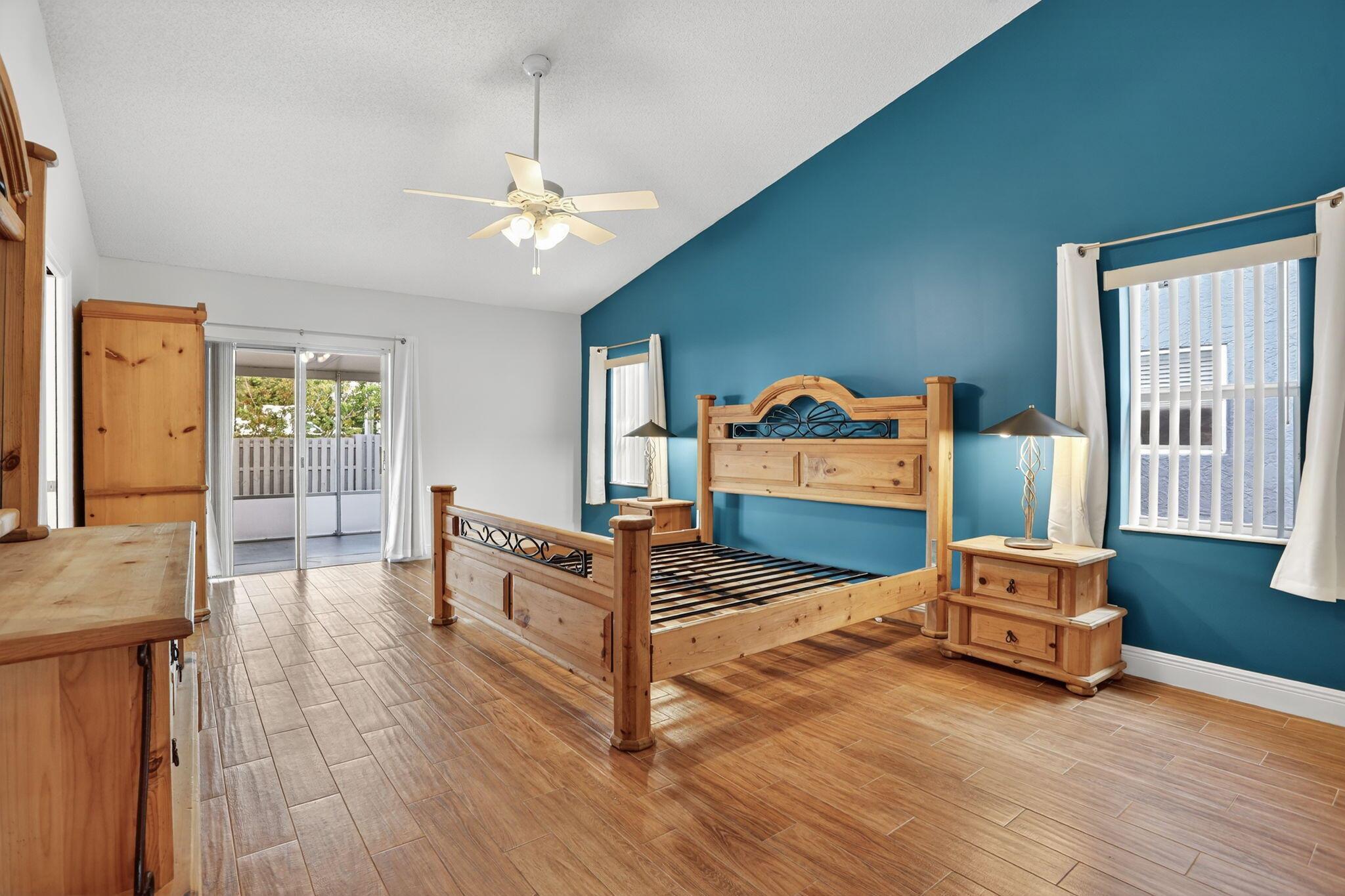 PARKWOOD VI - Residential