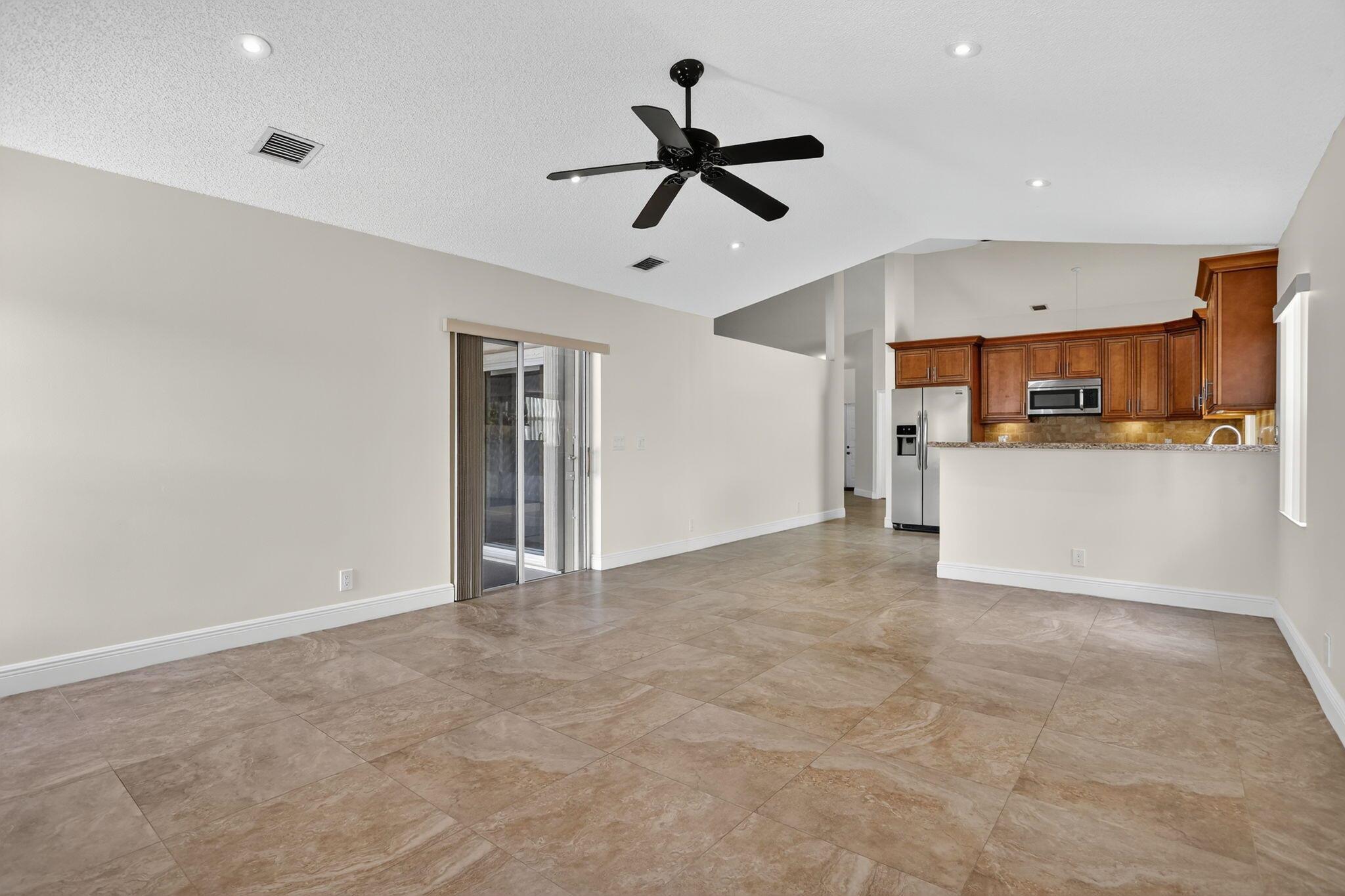 PARKWOOD VI - Residential