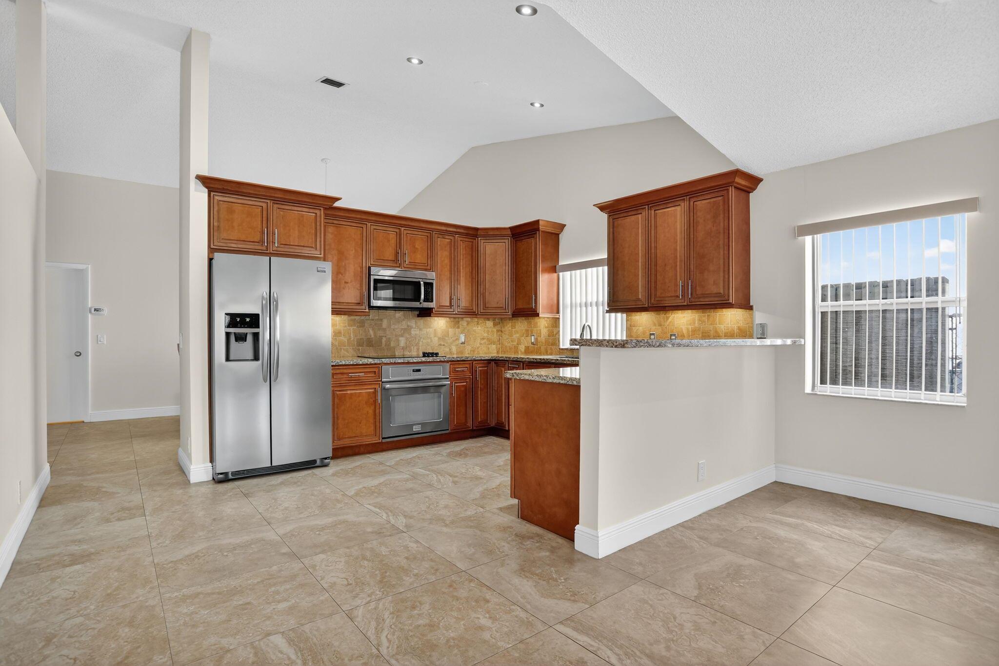 PARKWOOD VI - Residential