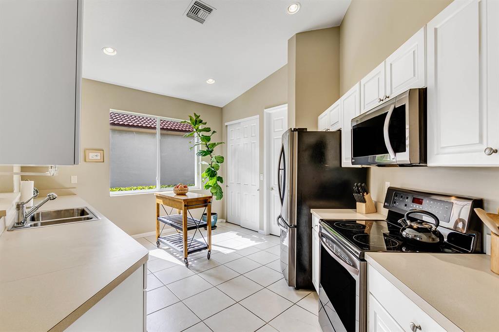 BAYWINDS RPD 10 - Residential